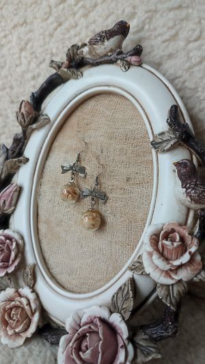 Обеци с хербаризирана роза